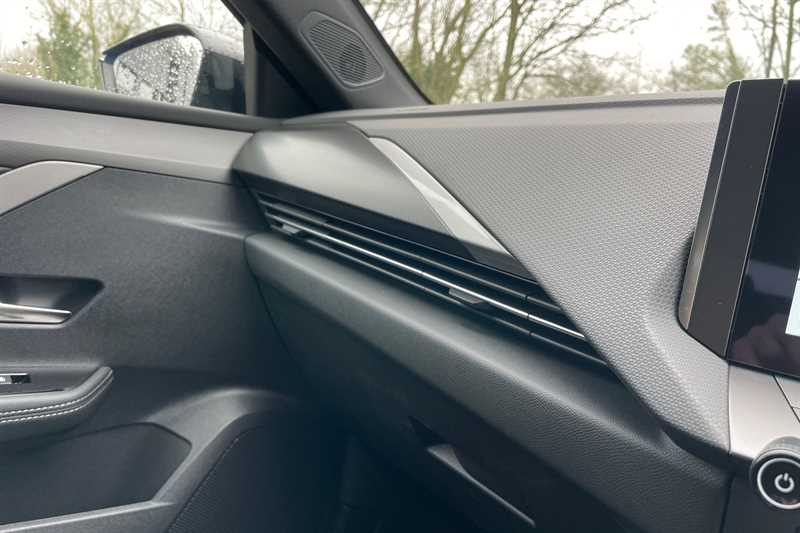 Used Vauxhall Astra 2025 for sale - 77512795: Photo 25