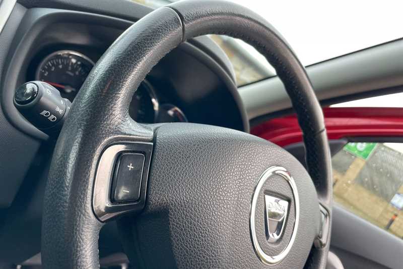 Used Dacia Sandero Stepway 2016 for sale - 76410711: Photo 29