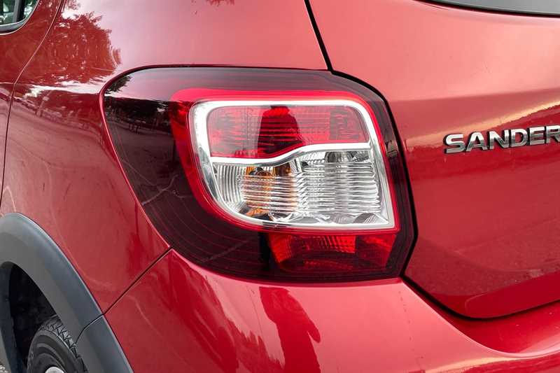 Used Dacia Sandero Stepway 2016 for sale - 76410711: Photo 39