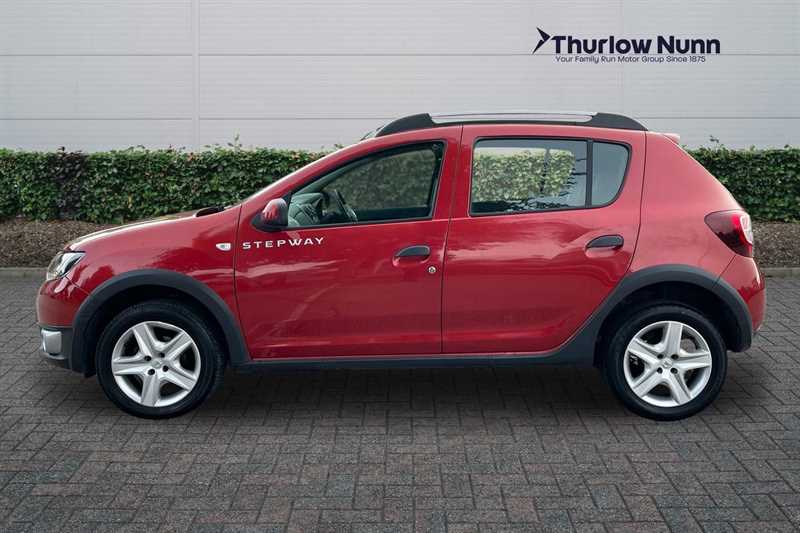 Used Dacia Sandero Stepway 2016 for sale - 76410711: Photo 6