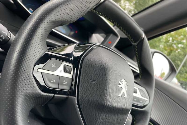 Used Peugeot 208 2022 for sale - 76204500: Photo 28