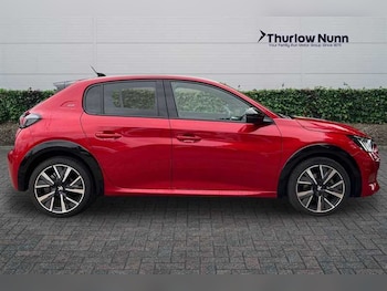 Used Peugeot 208 2022 for sale - 76204500: Photo 2