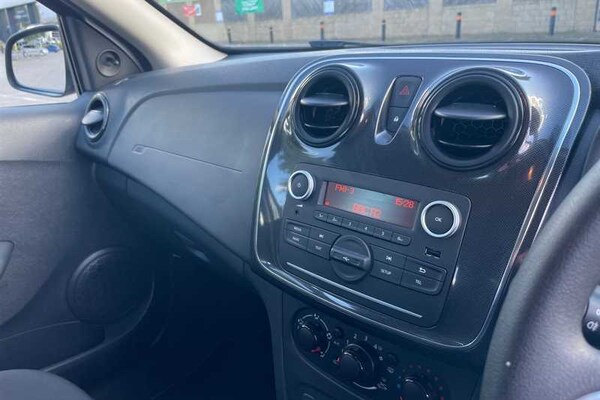 Used Dacia Sandero 2020 for sale - 76062490: Photo 25
