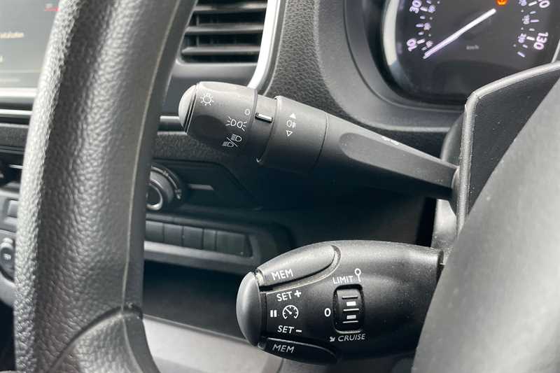 Used Vauxhall Vivaro 2023 for sale - 77513179: Photo 20