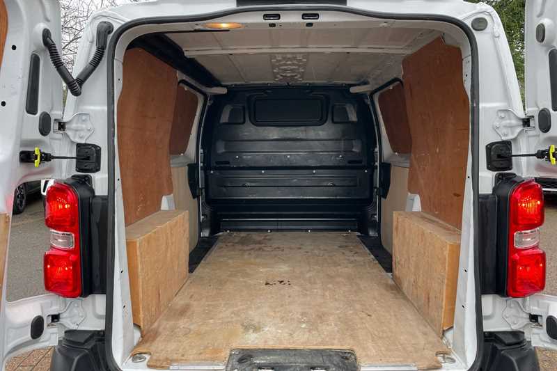 Used Vauxhall Vivaro 2023 for sale - 77513179: Photo 23