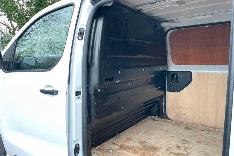 Used Vauxhall Vivaro 2023 for sale - 77513179: Photo 28