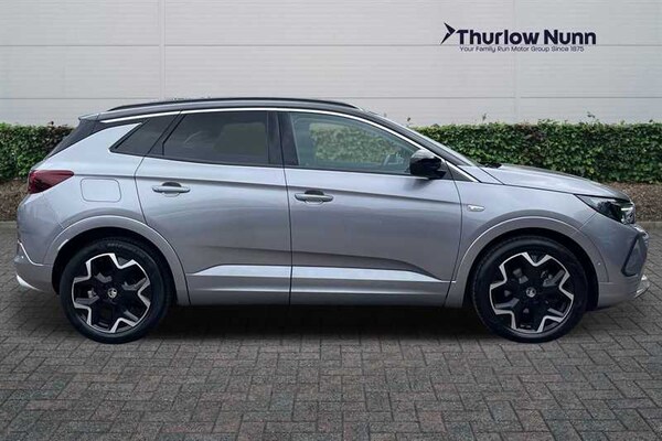 Used Vauxhall Grandland 2022 for sale - 75637083: Photo 2