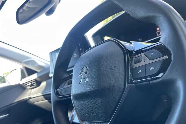 Used Peugeot 208 2022 for sale - 76087117: Photo 32