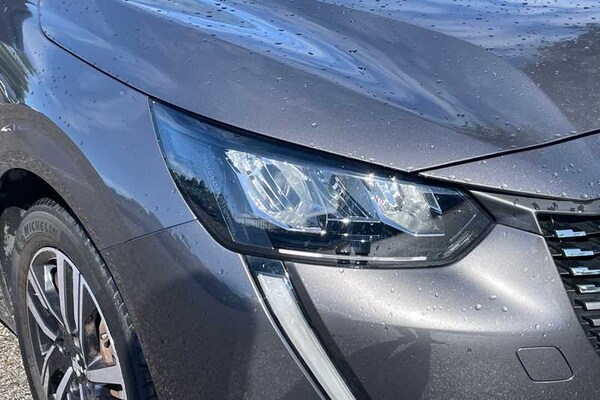 Used Peugeot 208 2022 for sale - 76087117: Photo 33