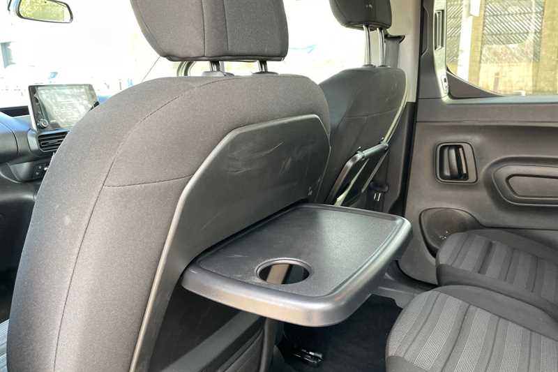 Vehicle 33