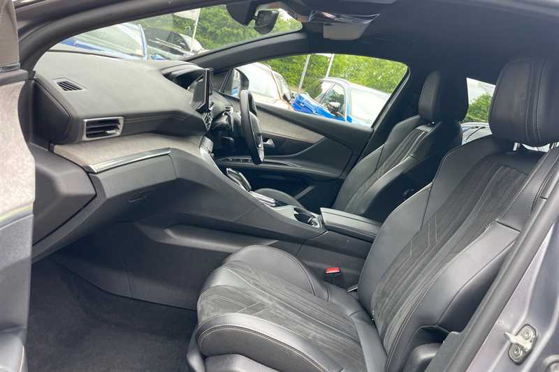 Vehicle 33
