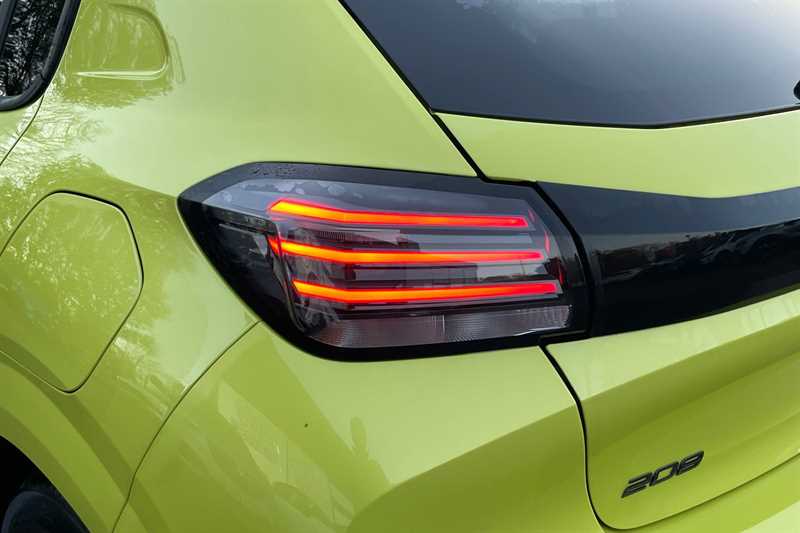 Used Peugeot 208 2025 for sale - 76999969: Photo 33