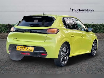 Used Peugeot 208 2025 for sale - 76999969: Photo