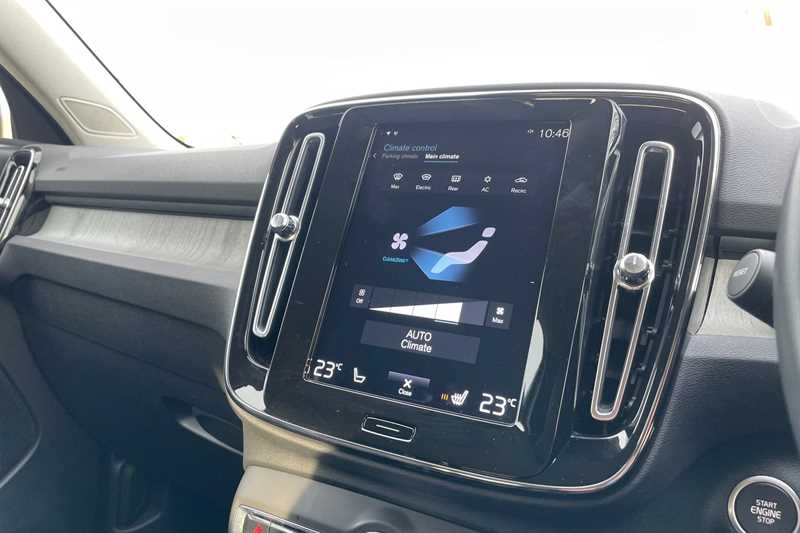 Used Volvo XC40 2021 for sale - 77146275: Photo 15