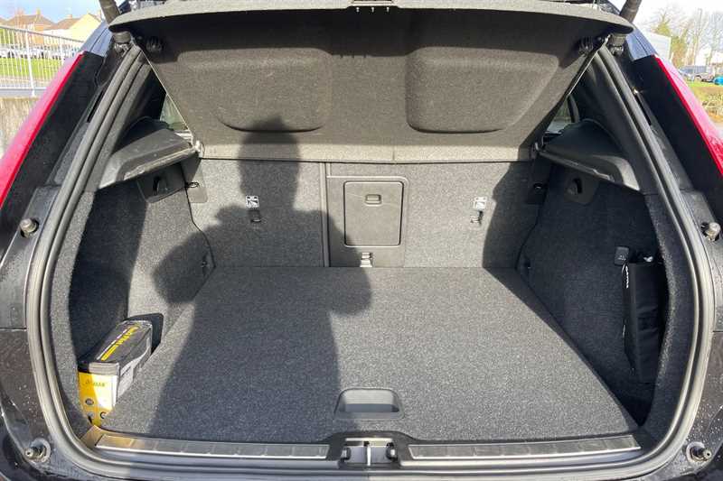 Used Volvo XC40 2021 for sale - 77146275: Photo 24