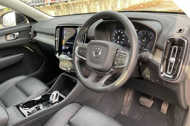 Used Volvo XC40 2021 for sale - 77146275: Photo 38