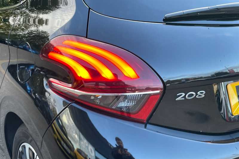 Used Peugeot 208 2017 for sale - 76378636: Photo 34