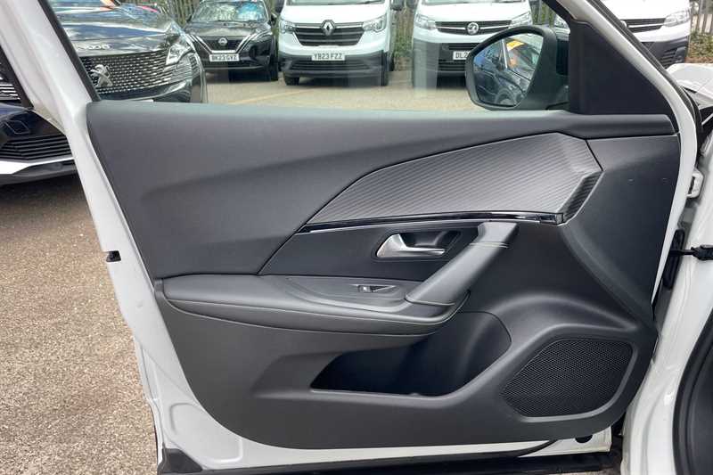 Used Peugeot 2008 2023 for sale - 78172849: Photo 36