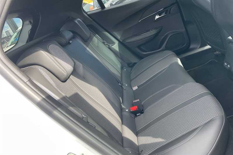 Used Peugeot 2008 2023 for sale - 78172849: Photo 39