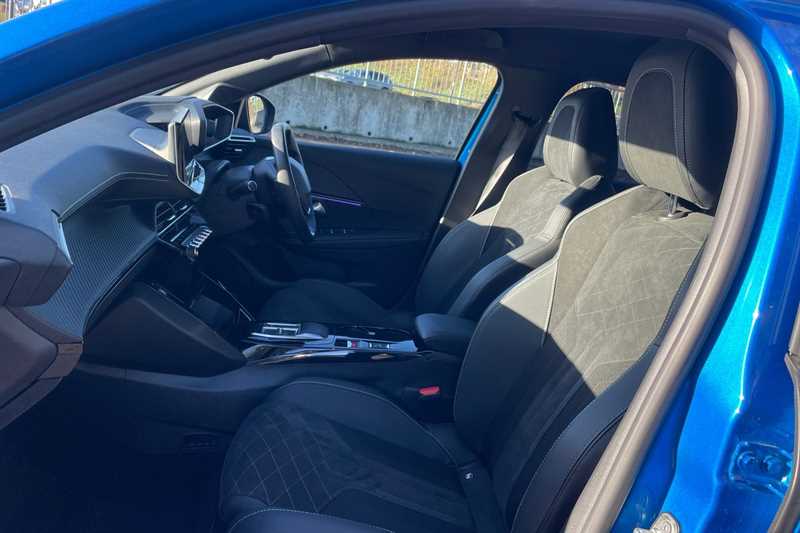 Used Peugeot 208 2022 for sale - 76804337: Photo 28