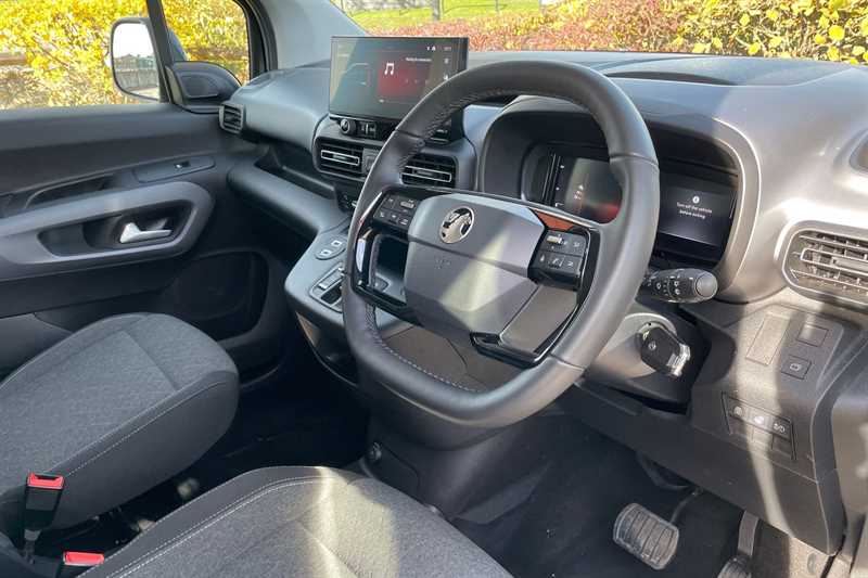 Used Vauxhall Combo Life Electric 2025 for sale - 76410710: Photo 10