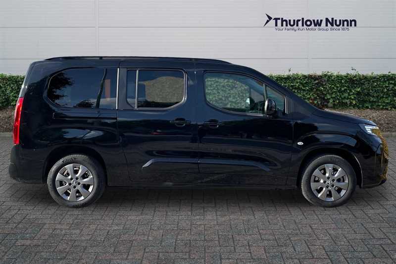 Used Vauxhall Combo Life Electric 2025 for sale - 76410710: Photo 2