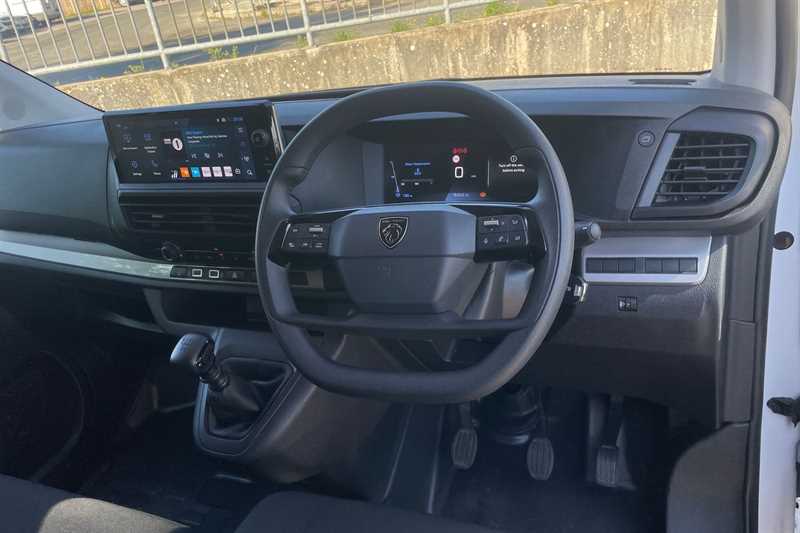 Used Peugeot Expert 2024 for sale - 75980326: Photo 11
