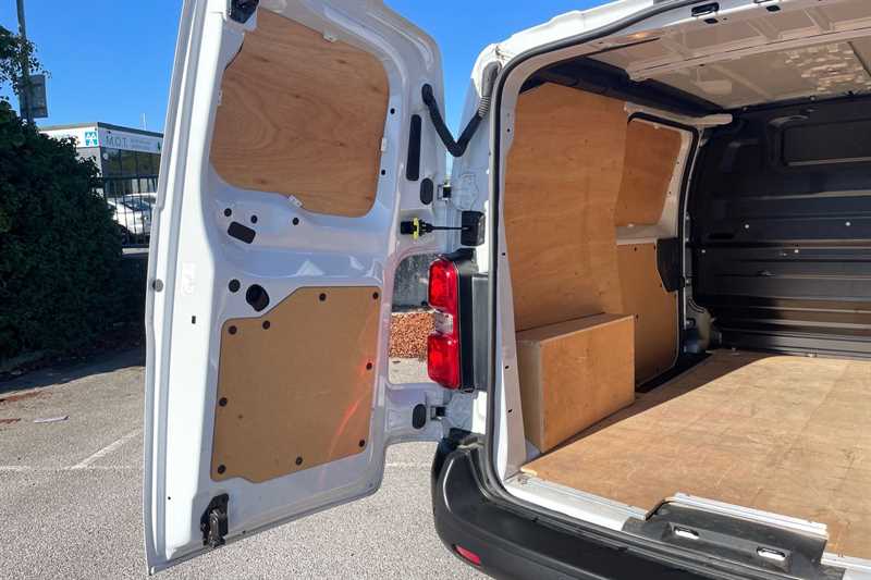 Used Peugeot Expert 2024 for sale - 75980326: Photo 25