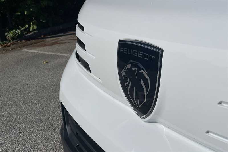 Used Peugeot Expert 2024 for sale - 75980326: Photo 39