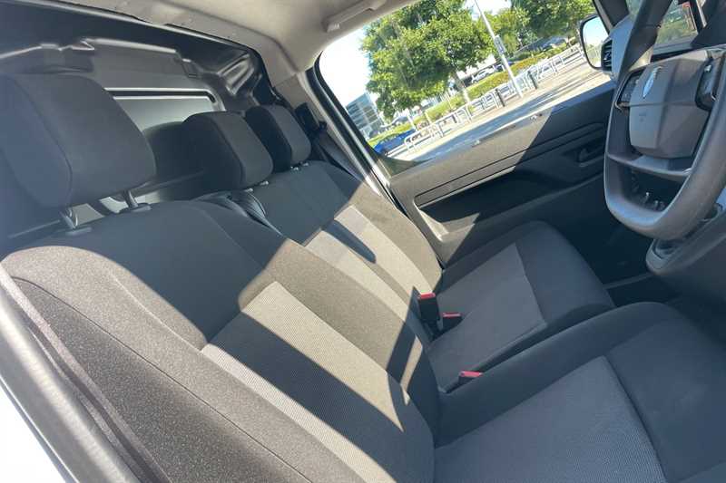 Used Peugeot Expert 2024 for sale - 75980326: Photo 44