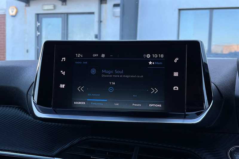 Used Peugeot 2008 2021 for sale - 76459205: Photo 17