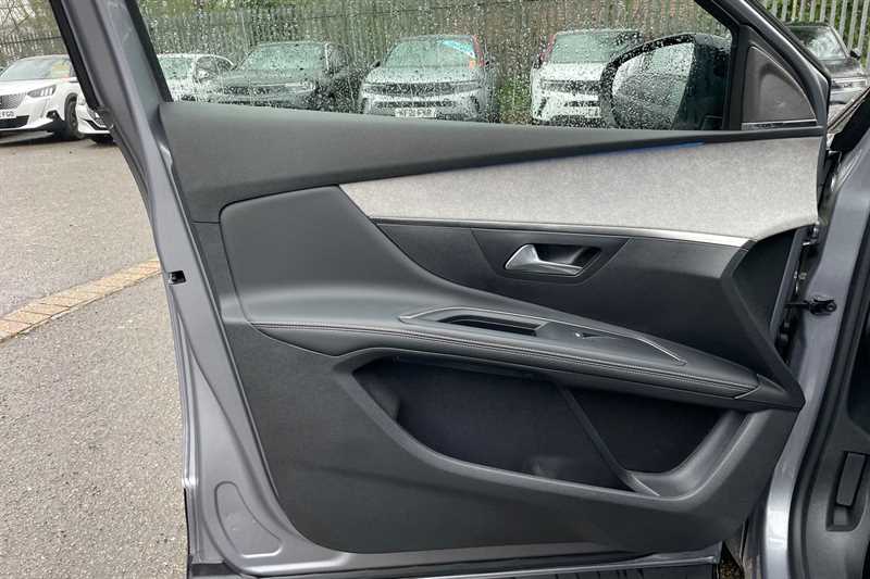 Used Peugeot 5008 2022 for sale - 77513673: Photo 37