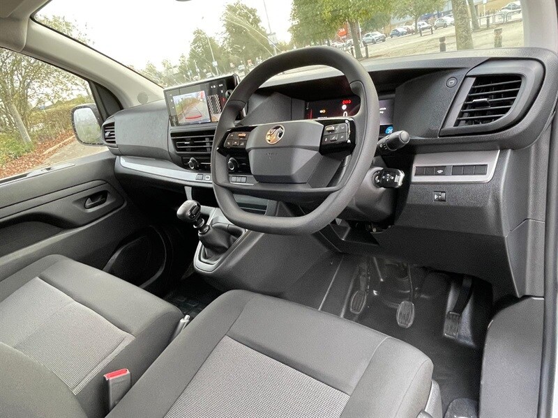 Used Vauxhall Vivaro 2025 for sale - 76229586: Photo 25