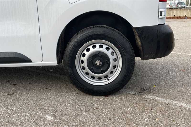 Used Vauxhall Vivaro 2025 for sale - 76229586: Photo 6