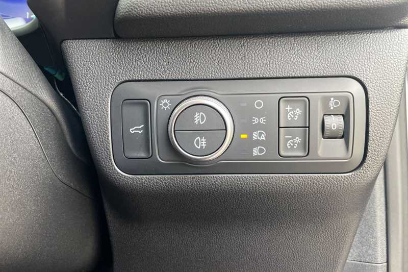 Used Ford Kuga 2022 for sale - 75993064: Photo 30