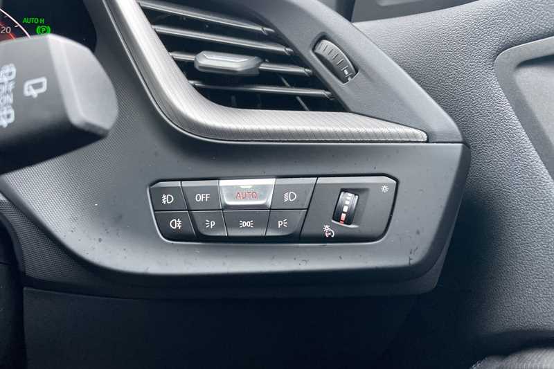 Used BMW 1 Series 2023 for sale - 76851390: Photo 28