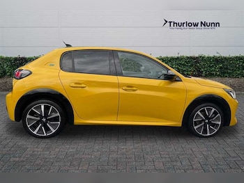 Used Peugeot E-208 2021 for sale - 76954670: Photo