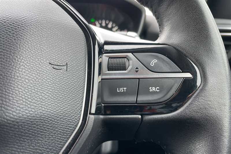 Used Peugeot 2008 2021 for sale - 77146803: Photo 22