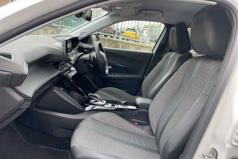 Used Peugeot 2008 2021 for sale - 77146803: Photo 33