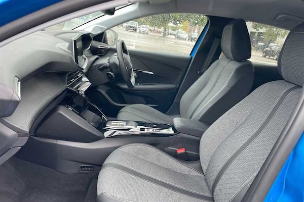 Used Peugeot E-208 2024 for sale - 76003736: Photo 32