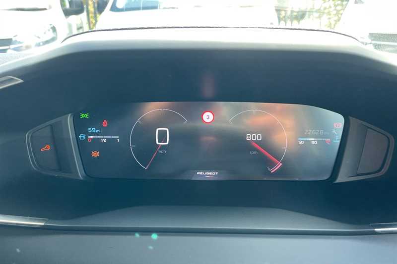 Used Peugeot 2008 2023 for sale - 78022797: Photo 18