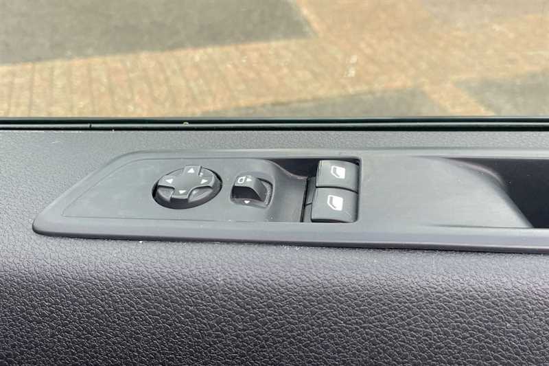 Used Vauxhall Vivaro 2023 for sale - 77614758: Photo 16