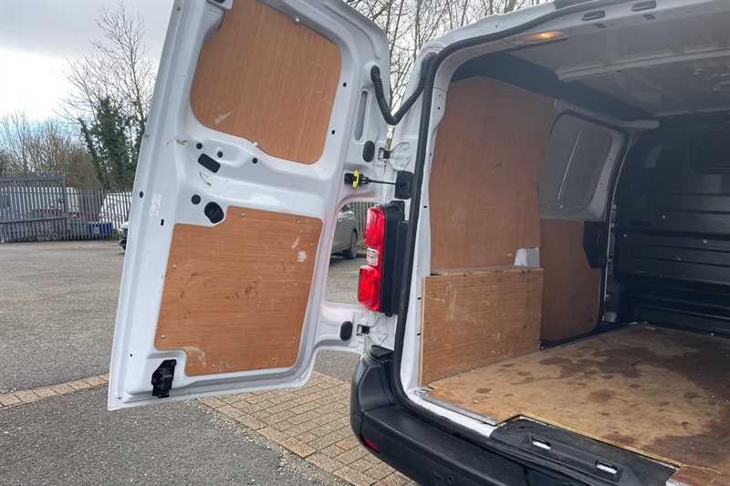 Used Vauxhall Vivaro 2023 for sale - 77614758: Photo 25