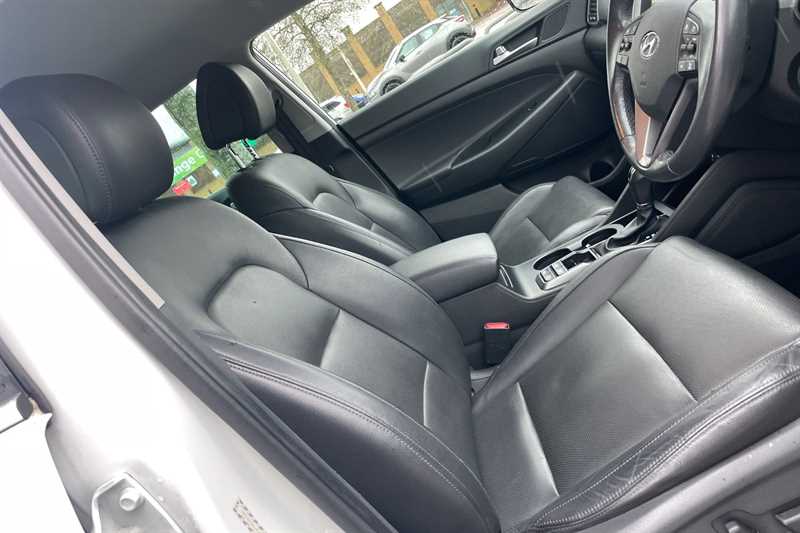 Used Hyundai TUCSON 2017 for sale - 77588772: Photo 41