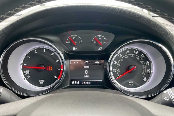 Used Vauxhall Astra 2015 for sale - 76261997: Photo 20