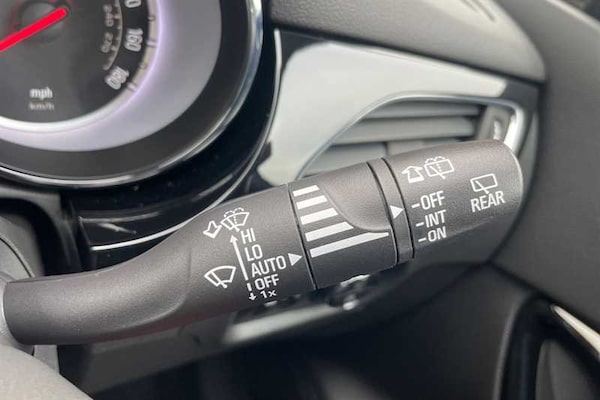 Used Vauxhall Astra 2015 for sale - 76261997: Photo 28