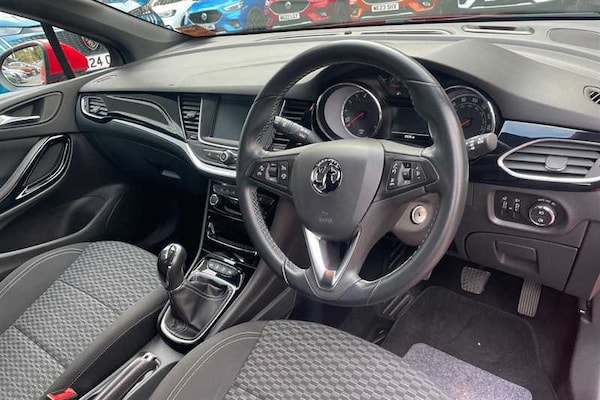 Used Vauxhall Astra 2015 for sale - 76261997: Photo 35