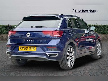 Used Volkswagen T-Roc 2019 for sale - 75742982: Photo