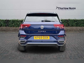 Used Volkswagen T-Roc 2019 for sale - 75742982: Photo