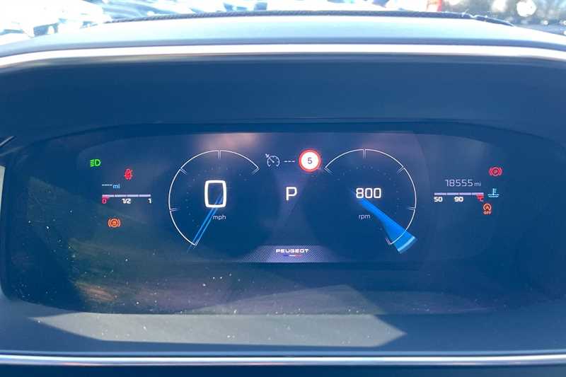 Used Peugeot 2008 2023 for sale - 77471476: Photo 18